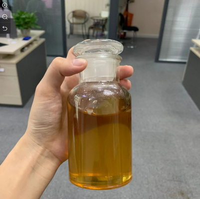 Dầu hỏa khoáng hóa sinh khối có mùi nhẹ trong bao bì chai